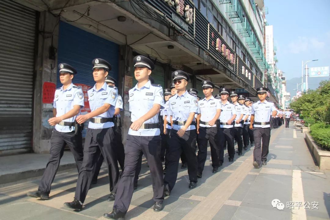 扬州警方最新报道，深化警务改革，打造平安城市